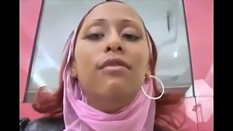 Arab Beauty With Large Breasts Receives Facial From Stud