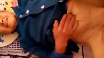 Old Chinese Lady Enjoys Creampie In Hd