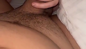 Amateur Babe Slowly Sucks A Big White Penis In This Video