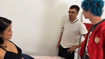 I Contacted Them For Internet Connection And Ended Up Having Sex With Two People (1)
